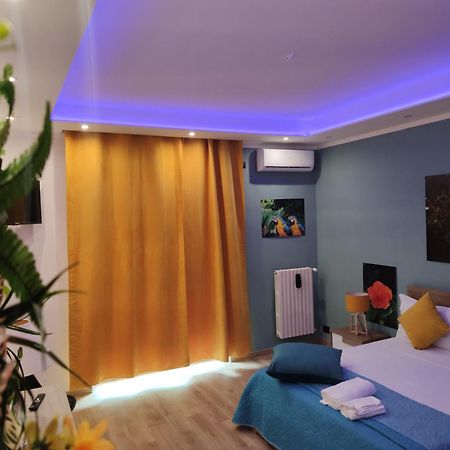 Suite Maison Tropical - Luxury Apartment In 바리 외부 사진